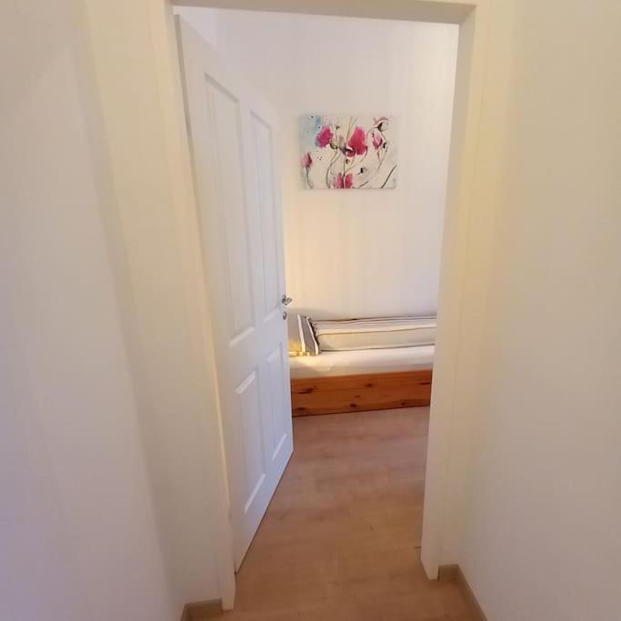 Altbauwohnung Neu Saniert - Fuer Familien Geeignet Vienna Exterior photo